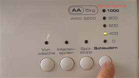 Daunenkissen-schleudern-06
